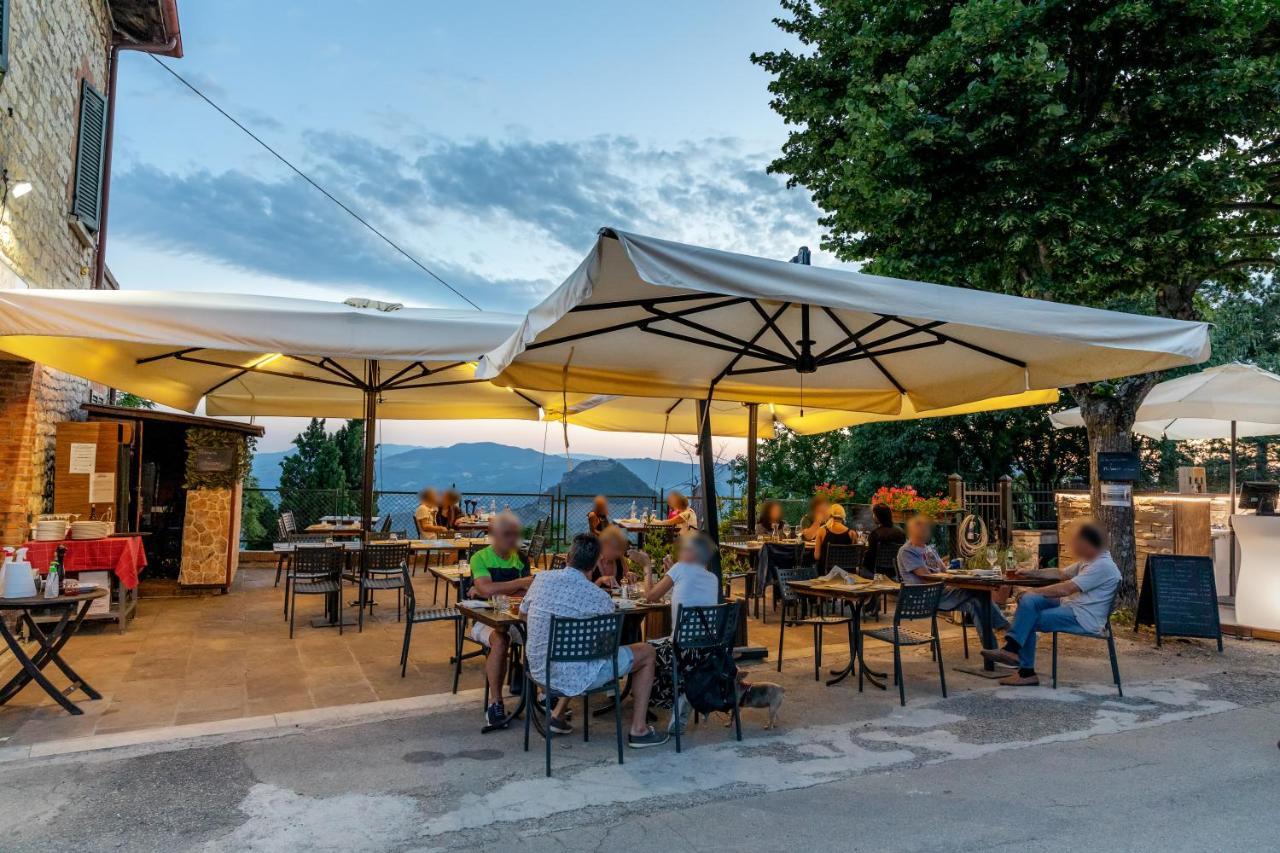 Osteria Belvedere San Leo Extérieur photo