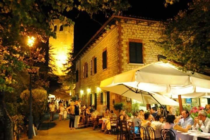 Osteria Belvedere San Leo Extérieur photo