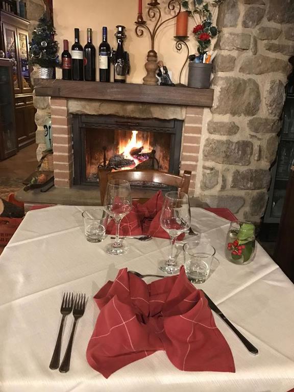 Osteria Belvedere San Leo Extérieur photo