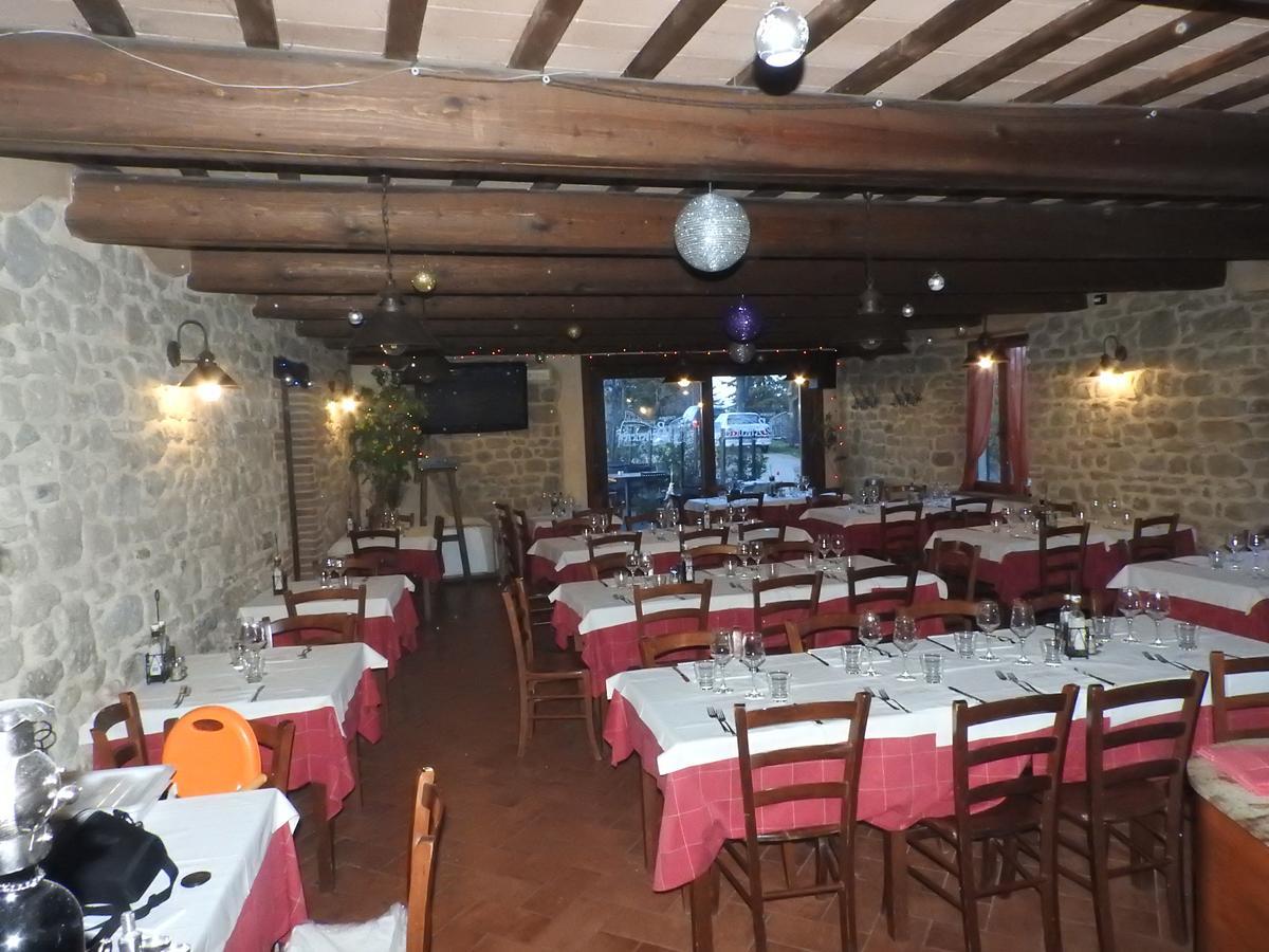 Osteria Belvedere San Leo Extérieur photo